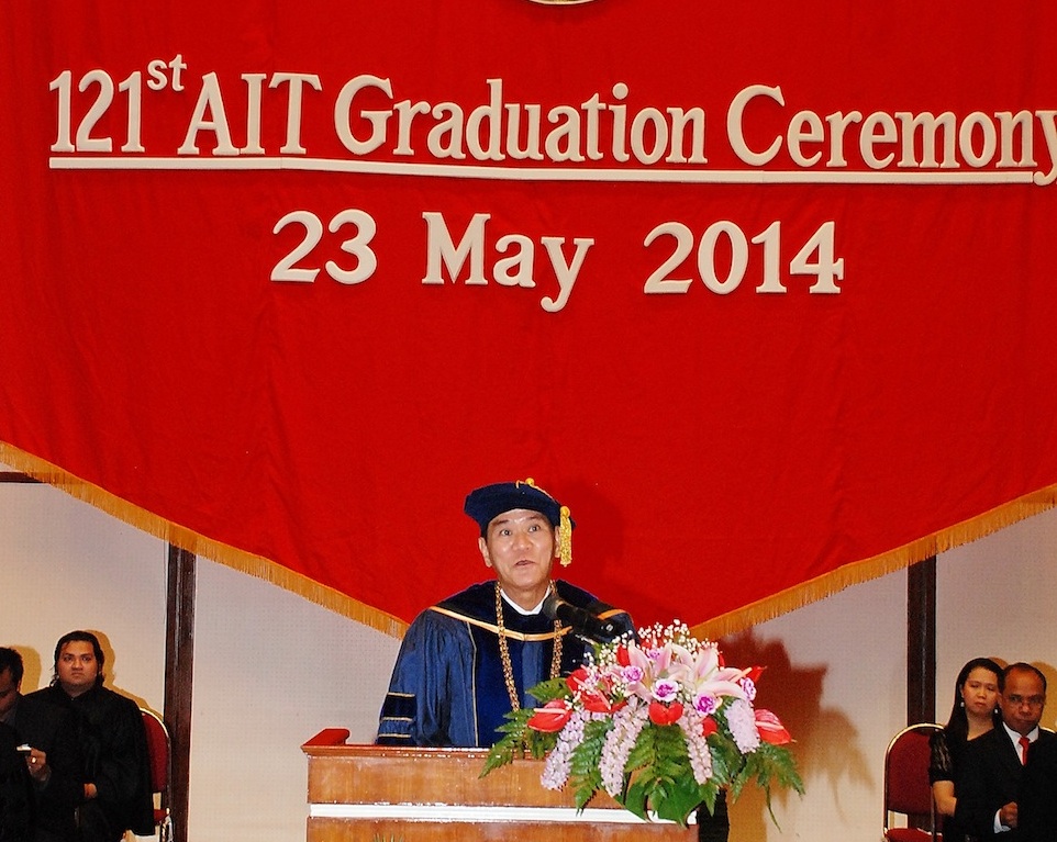 429 students from 36 countries graduate from AIT