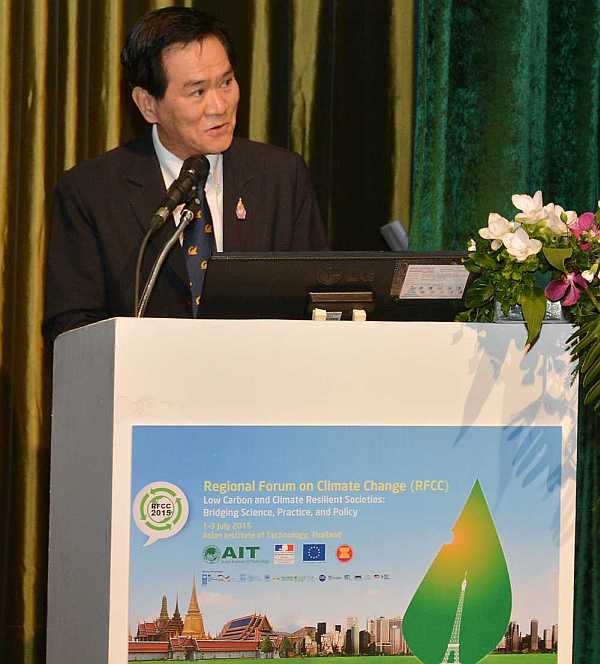 AIT contributes to COP21