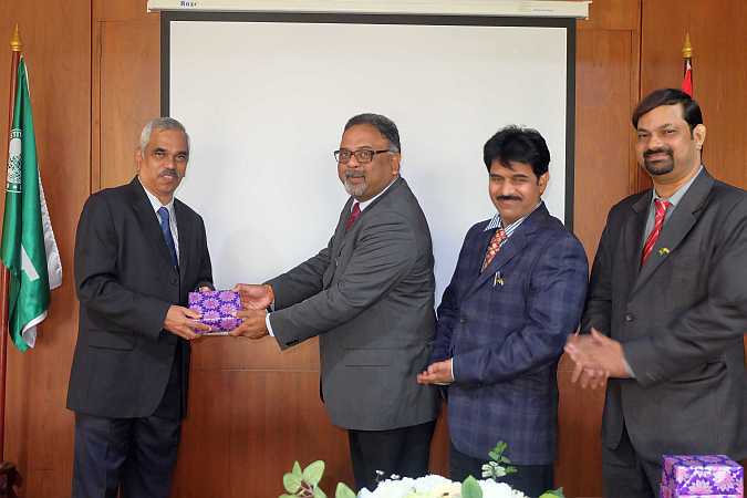 JNTUH Rector visits AIT, discusses Unified International Bachelor-Master program