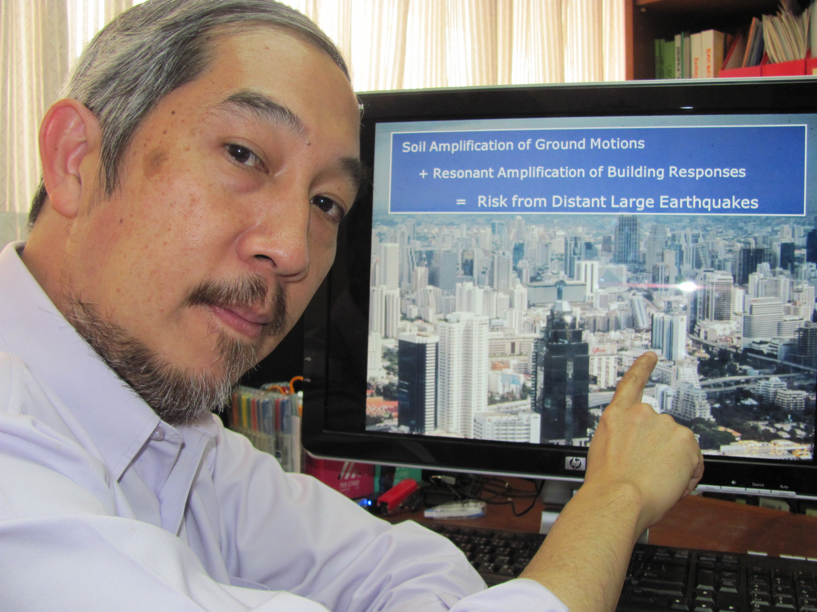 New study led by AIT’s Dr. Pennung  Warnitchai indicates threat to Bangkok’s tall buildings from distant large earthquakes