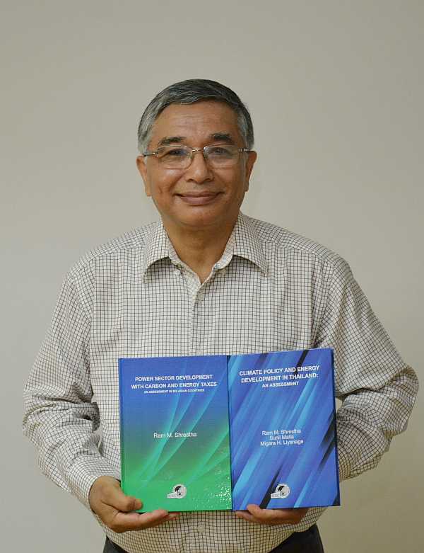 Prof. Ram Shrestha authors two premier RERIC publications on Climate and Energy