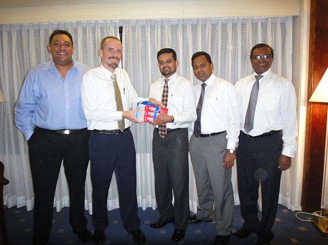 Sri Lankan alumni raise US $ 7500 for AIT